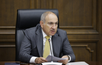 ՍՍ-ն էլի խոսել է բանակցային փաստաթղթերից. հեչ չնեղվես, հրապարակելու եմ, նաև քո գրած մի նամակ եմ մեջը դնելու