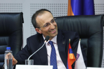 Ուրախալի լուր մինչև 12 տարեկան երեխա ունեցող աշխատող ծնողների համար. Արսեն Թորոսյան