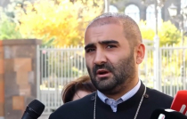 Ամորձատում, սեռավարակ, հույն քավոր, գերեզմանի վաճառք. ինչ է կատարվում Մայր Աթոռում. Տեր Տարոնը՝ լուրերի մասին