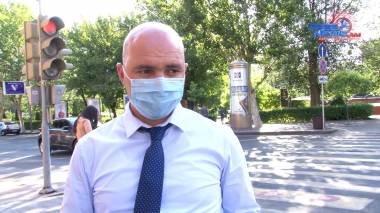 Գեղամ Շախբազյանը միացել է դիմակներ բաժանելու ակցիային.  տեսանյութ