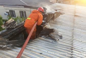 Այրվել են տանիքի փայտյա կառուցատարրերը