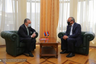 ԱՀ Ազգային ժողովում ընդունել են ՀՀ արտգործնախարար Զոհրաբ Մնացականյանին