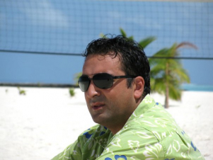 Վարդան Զադոյանը նոր երգ է հրապարակել