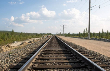 Ավտոմեքենան ընկել է երկաթգծի վրա․ կան տուժածներ