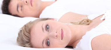 Երբ աչքերը բաց եք քնում. ի՞նչ է սա նշանակում