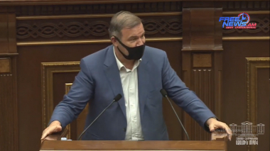 Պետությունը չի կողմնորոշվում ՄԵղրիի ազատ գոտին մեզ պետք ա, թե պետք չի. Միքայել Մելքումյան