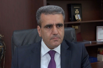 Երվանդ Խունդկարյանը միայնակ է մնացել ՍԴ-ում. 5 ժամ ի՞նչ են քննարկել. «Ժողովուրդ»