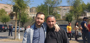 Եղբայրս մեկնեց առաջնագիծ. Հայկ Կոնջորյան