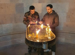 Աղոթում ենք մեր ժողովրդի համար․ Արայիկ Հարութունյան 