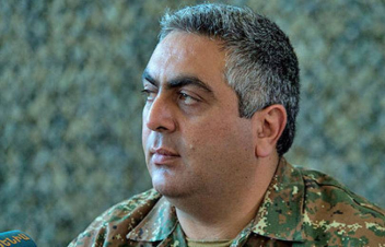 Մեր հերոսական զորքը ծանր ու համառ մարտեր է մղում, հակառակորդին պատճառելով մեծ կորուստներ. Արծրուն Հովհաննիսյան