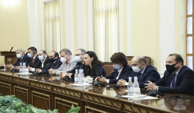 Պատրաստ ենք փոխզիջումների, եթե ընդունվի Արցախի հայության ինքնորոշման իրավունքը Արցախի Հանրապետության ճանաչման միջոցով. Լենա Նազարյան