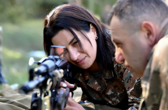 Բազմաթիվ նամակներ ենք ստանում ջոկատին կամավորագրվելու ցանկություն ունեցող մեր հայրենակցուհիներից. Աննա Հակոբյան