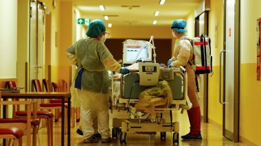 Եվրոպայում ավելի քան 300 հազար մարդ է մահացել կորոնավիրուսից․ Reuters