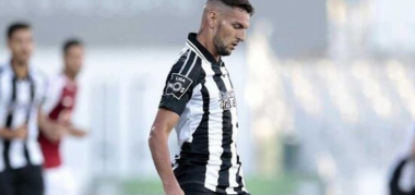 Զենիթը մտադիր է ձեռք բերել Պորտիմոնենսեի պաշտպանին