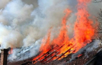 Հրդեհ անասնագոմում. անկել են խոշոր եղջերավորներ ու հավեր, այրվել՝ հացատան կահույքն ու անասնակերը