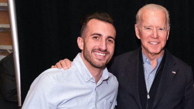 Ջո Բայդենի աշխատակազմում Հայկ Հաջինազարյանը կզբաղեցնի Սպիտակ տան տարածաշրջանային հաղորդակցության գծով տնօրենի պաշտոնը