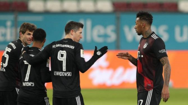 «Բավարիա»-ն Լևանդովսկու գոլի շնորհիվ պարտության մատնեց «Աուգսբուրգ»-ին