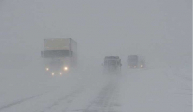 Հարժիսի խաչմերուկից մինչև Տաթևի խաչմերուկ հատվածը սաստիկ բքի և տեսանելիության բացակայության պատճառով փակ է