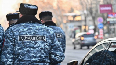 Ազգային ժողովի շենքի մոտից բերման է ենթարկվել ութ քաղաքացի