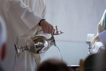 Ռումինիայում նորածին երեխան խեղդվել է Մկրտության արարողության ժամանակ