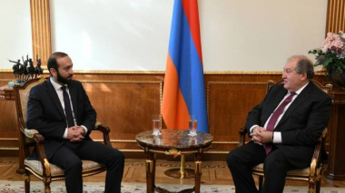 ՀՀ ԱԺ նախագահը հանդիպել է ՀՀ նախագահի հետ