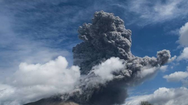 Սումատրայում հրաբուխը 5 կիլոմետր բարձրությամբ մոխիր Է արտանետել