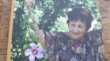 Ցավում եմ, որ երբեմն մենք ուշ ենք գնահատում այնքան հայկական ու մեծ արժեք ներկայացնող տաղանդներին. Վ. Մնացականյան