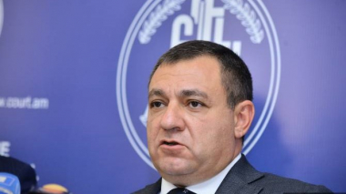 ԲԴԽ նախագահն Արման Բաբաջանյանի վարքը քննարկելու նպատակով պահանջել է ստեղծել էթիկայի հանձնաժողով