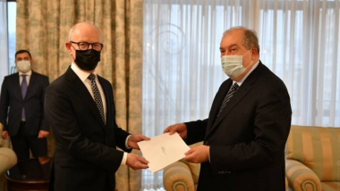 Հայաստանն ու Դանիան հարաբերությունների խորացման մեծ ներուժ ունեն. դեսպանը հավատարմագրերը հանձնել է ՀՀ նախագահին