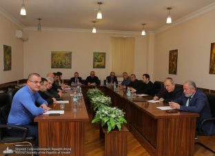 Արցախի ԱԺ նախագահը հրավիրել է աշխատանքային խորհրդակցություն