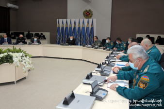 Խորհրդակցություն և պարգևների հանձնում ԱԻՆ-ում