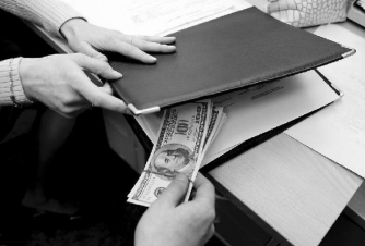 Կոռուպցիոն առերևույթ չարաշահումներ Շիրակի մարզում