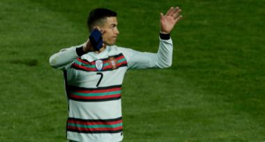 Ռոնալդուի թևկապը վաճառվել է մոտ 64 000 եվրոյով, գումարը կփոխանցվի 6 ամսական երեխայի բուժմանը