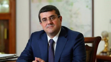 Այսօր իրարամերժ զգացմունքները ծանրացել են մեր հոգիներում․ Արայիկ Հարությունյան