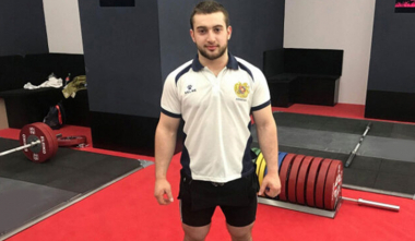 Ծանրորդ Ռաֆիկ Հարությունյանը Եվրոպայի առաջնությունում փոքր բրոնզե մեդալ է նվաճել