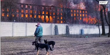 Սանկտ Պետերբուրգի արտադրամասում բռնկված խոշոր հրդեհի պատճառով ԱԻՆ 1 աշխատակից է մահացել