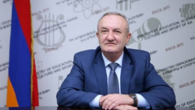 Վահրամ Դումանյանը շնորհավորական ուղերձ է հղել Կինոյի օրվա առթիվ