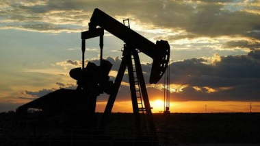 Նավթի պաշարների կրճատումը կարող Է հանգեցնել դրա արժեքի աճի մինչեւ 74 դոլար. Bloomberg