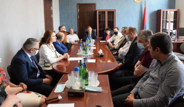 Գագիկ Ջհանգիրյանը ԲԴԽ անդամների հետ այցելել է դատարաններ