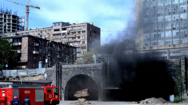 Մանկական երկաթուղու թունելում թանձր ծխի պատճառը հոսանքի մալուխների հրդեհն է. տեսանյութ