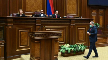 Ազգային ժողովում մեկնարկել է հատուկ նիստը. Վարչապետ չընտրվելու դեպքում խորհրդարանը կցրվի