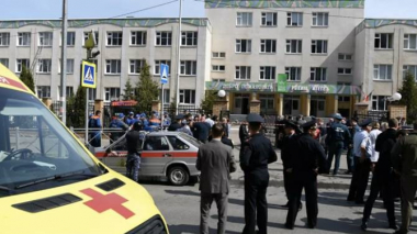 Ուսուցիչը եւ վեց երեխաներ զոհվել են Կազանի դպրոցում տեղի ունեցած հրաձգության հետեւանքով