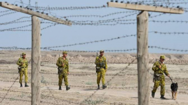 Տաջիկստանի եւ Ղրղզստանի ԱԳ նախարարները ՉԺՀ-ում քննարկել են սահմանի իրադրությունը