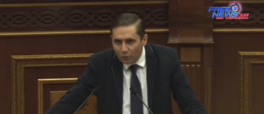 Ձեռնարկվելու են բոլոր միջոցները մեր պետական սահմանը պաշտպանելու նպատակով. Արման Աբովյանը ներկայացրեց ԱԺ հայտարարության նախագիծը