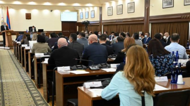 «Իմ քայլը» խմբակցության ավագանու երկու անդամ լիազորությունները դադարեցնելու մասին դիմում են ներկայացրել