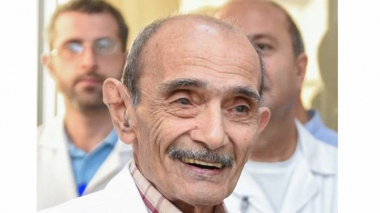 Բժշկական գիտությունների դոկտոր Հովհաննես Սարուխանյանին շնորհվեց Երևանի պատվավոր քաղաքացու կոչում