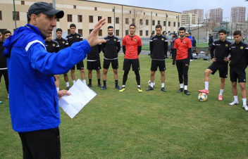 Ռաֆայել Նազարյանը հրապարակել է Հայաստանի Մ-21 հավաքականի հայտացուցակը