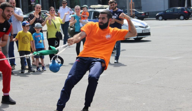 Յուրի Սաքունցը սահմանեց նոր ռեկորդ