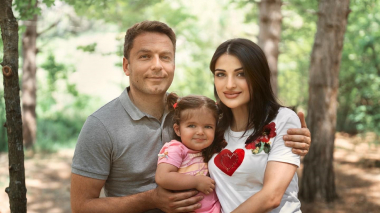 Շնորհավոր Տոնդ,մեր հրաշք աղջիկ. Շնորհավոր Հունիսի 1. Ս. Հակոբյան