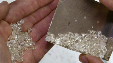 Հոնկոնգում հայտնաբերվել է մաքսանենգ ադամանդների ամենամեծ խմբաքանակը